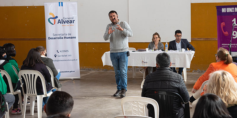 Se realizó la charla para prevenir violencia de género en San Pedro del Atuel