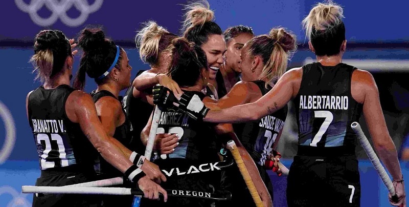 Las Leonas superaron a India, se aseguraron una medalla