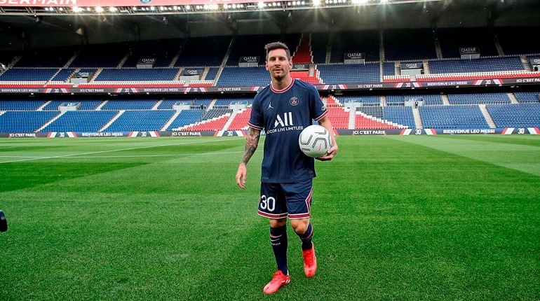 Juega PSG y Lionel Messi lo verá desde la tribuna: saludará a 45 mil hinchas y será ovacionado en el Parque de los Príncipes