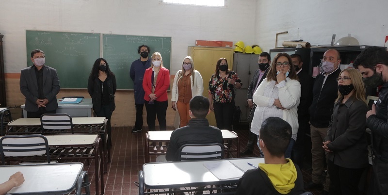 La DGE lanzó programa para terminar la secundaria con formación técnico-profesional