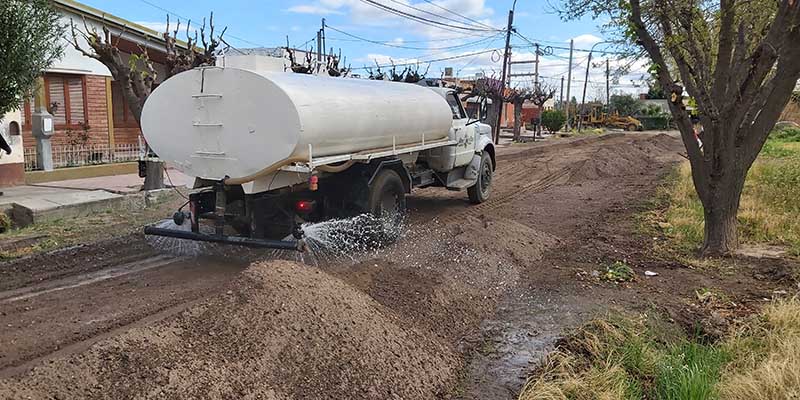 Continúa el Plan de Asfalto y Urbanizaciones en Alvear