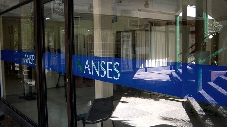 ANSES puso una condición excluyente para cobrar el nuevo IFE: cómo tramitarlo