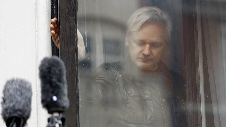 “No parecía haber límites”: La CIA habría planeado secuestrar a Julian Assange de la Embajada de Ecuador en Londres y asesinarlo, revela un informe