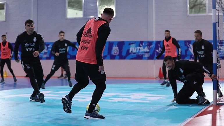 El pizarrón de Scaloni: así formaría Argentina ante Bolivia por las Eliminatorias
