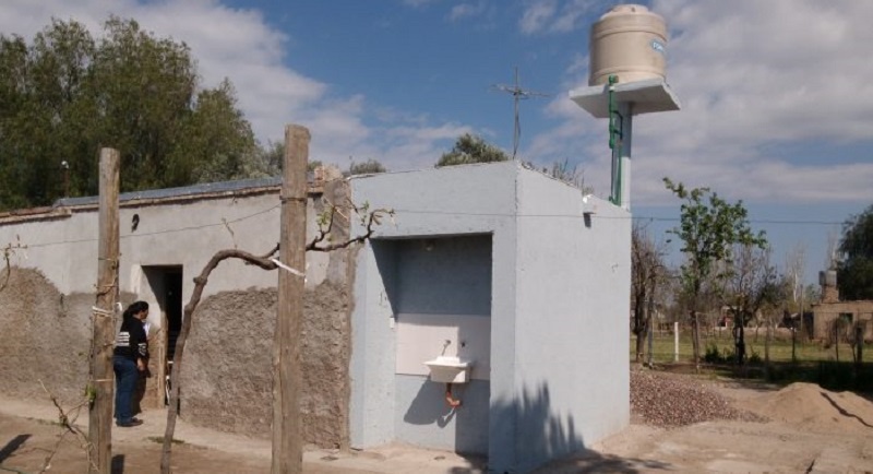 Mendoza invertirá más de $1.200 millones en el mejoramiento de 829 viviendas