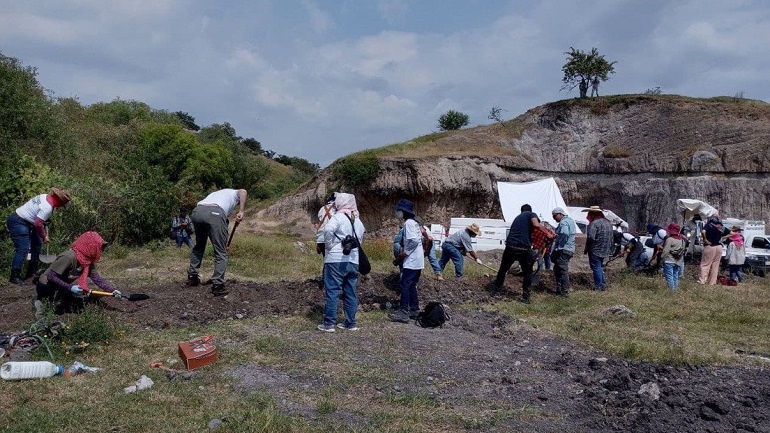 “Puede ser una gran fosa masiva”: El hallazgo de la Brigada de Búsqueda de Desaparecidos en México en una mina de arena en Morelos