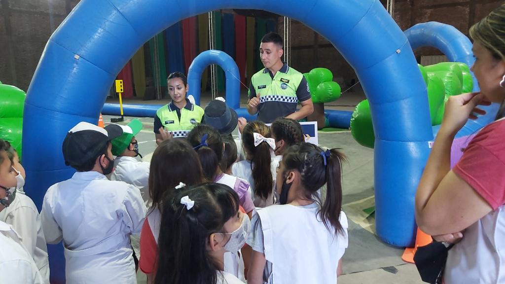 Alumnos de escuelas primarias ya visitan la Ciudad Vial