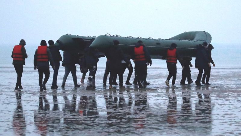 Un trágico naufragio deja 31 migrantes muertos en el canal de la Mancha, la mayor cifra hasta la fecha
