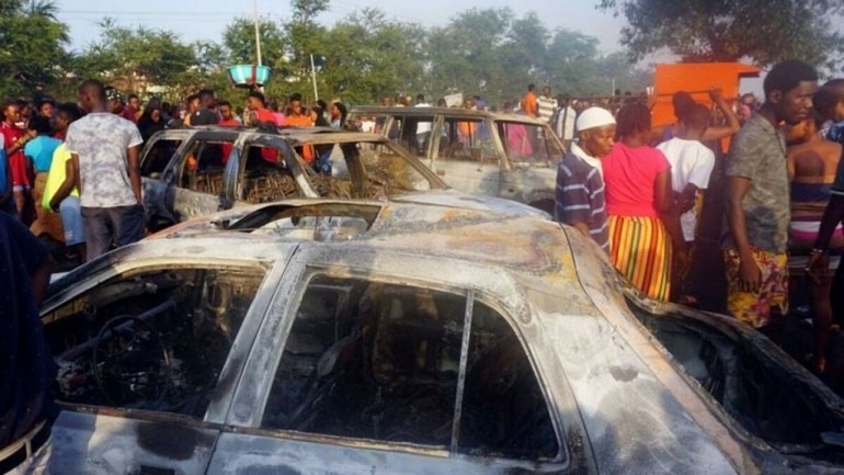 Más de un centenar de muertos por la explosión de un camión cisterna en Sierra Leona