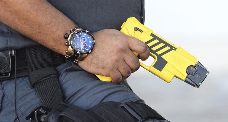 Avanza el proyecto que habilita el uso de las pistolas Taser en Mendoza