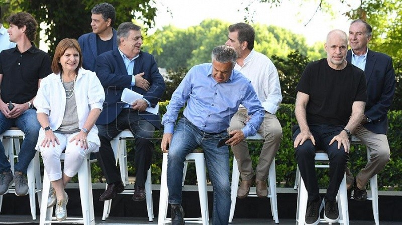 Las tensiones por los cargos y las internas radicales dominaron la semana de JxC