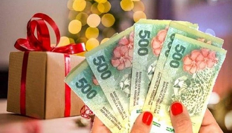 Se viene el bono para jubilados de ANSES, ¿de cuánto será?