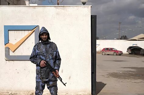Libia suspende las elecciones presidenciales, en un nuevo revés a la fallida transición política
