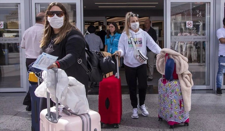 Reclamos por suspensión masiva de viajes de egresados de Mendoza a Bariloche