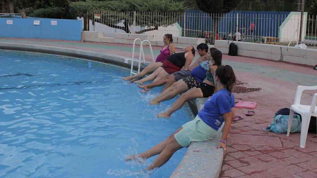 Actividades para adultos en la pileta del polideportivo