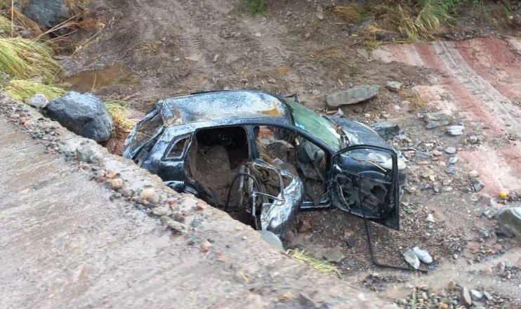 “¡Hay niños!”, desesperados gritos en medio del alud en Potrerillos