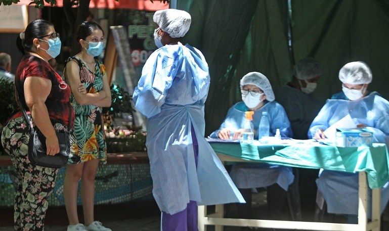 Nueva medida sanitaria en Mendoza por los contagios: quiénes tendrán que testearse