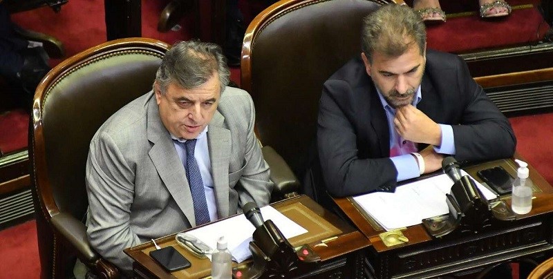 “Dickhead”: Juntos por el Cambio pidió la renuncia de Santiago Cafiero por insultar a Jorge Lanata