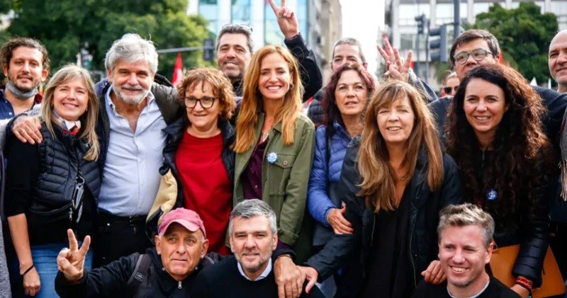 El albertismo respondió a las críticas de La Cámpora: “La gente nos pide mantener la unidad”