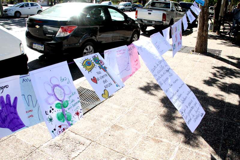 Concejales se reunieron con docentes del Jardín Ayún