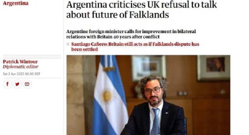En el diario británico The Guardian, Santiago Cafiero criticó la negativa británica a dialogar sobre Malvinas