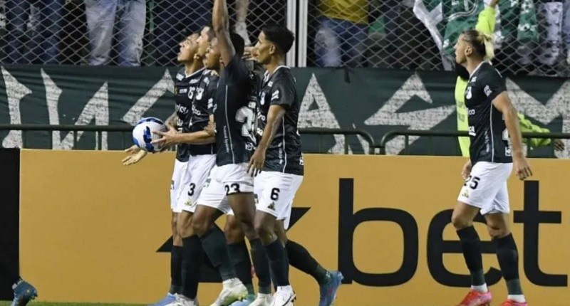 Deportivo Cali le dio un cachetazo a Boca en su debut en la Copa Libertadores