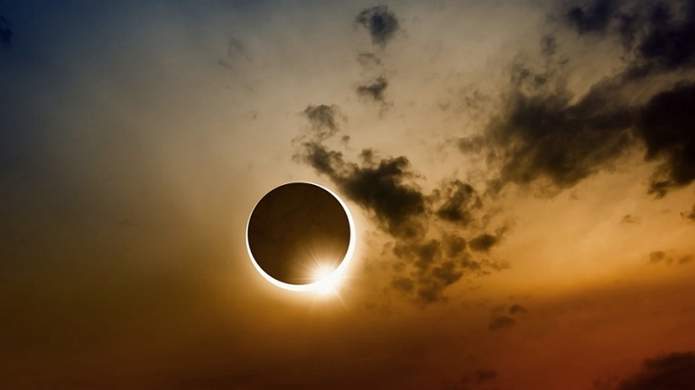 La Luna tapará un 39% de la superficie del Sol durante el primer eclipse del año