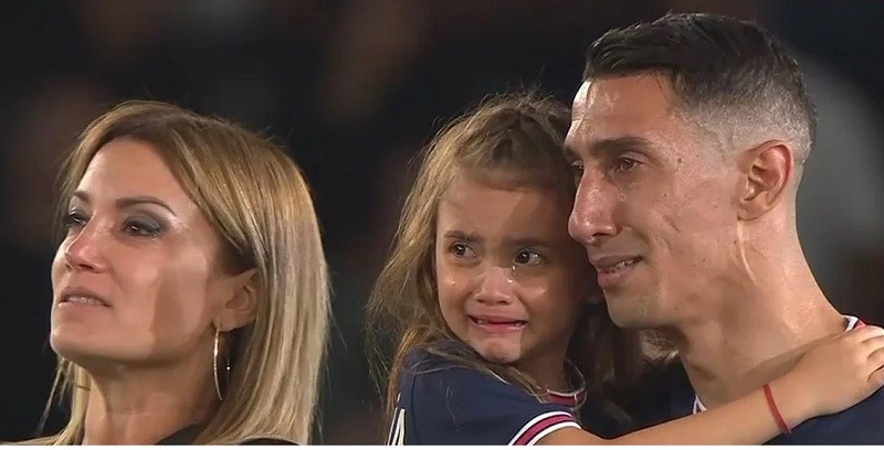 El picante posteo de la esposa de Di María contra el PSG: “Tu fútbol dice que sos joven, pero los directivos te dijeron ‘adiós’”