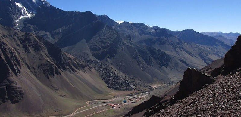 Un hombre murió al caer de una altura de 400 metros cuando escalaba el cerro Tolosa en Las Cuevas