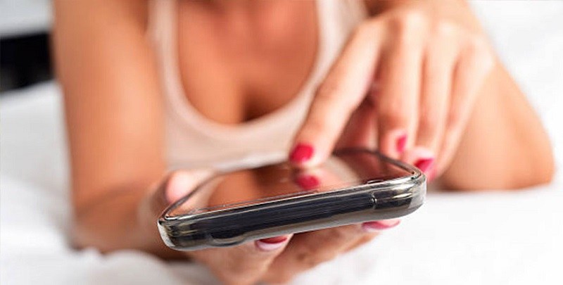 La changa hot: mantienen sus hogares subiendo contenido erótico a plataformas digitales