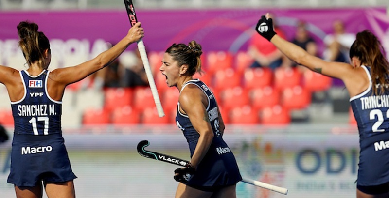 Las Leonas golearon a Canadá y avanzaron a los cuartos de final