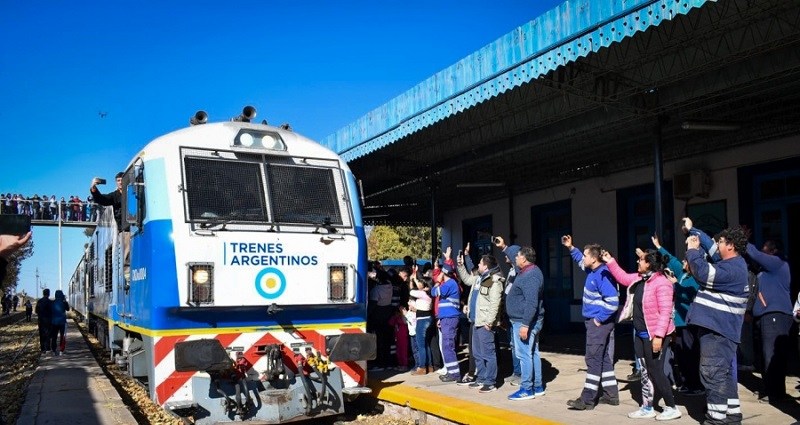 Nación anunció que vuelve el tren de pasajeros Buenos Aires-Mendoza