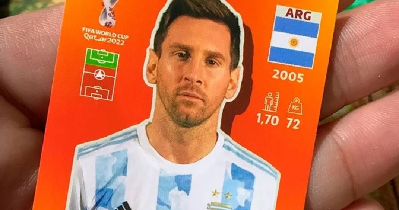 El primer argentino que mostró que llenó el álbum del Mundial de Qatar: cuál fue su estrategia
