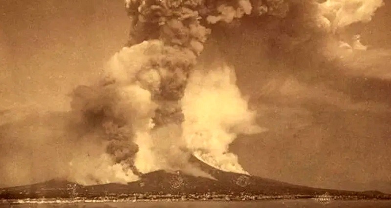 La violenta erupción del volcán Krakatoa: cómo fue el sonido más fuerte registrado en la historia