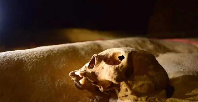 La puerta al inframundo maya que se esconde en una asombrosa cueva en Belice