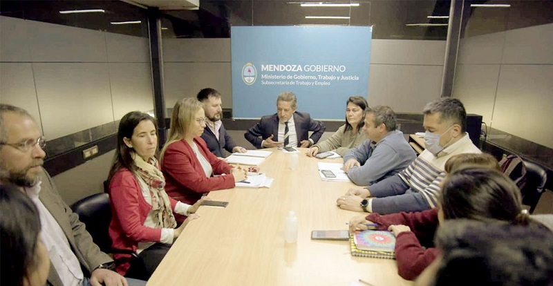 Finalmente el SUTE aceptó la propuesta del Gobierno