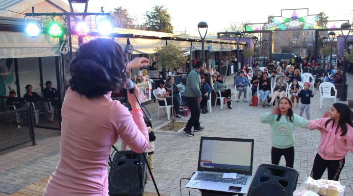 Otra gran tarde de domingo en Tardecitas en el Mercado