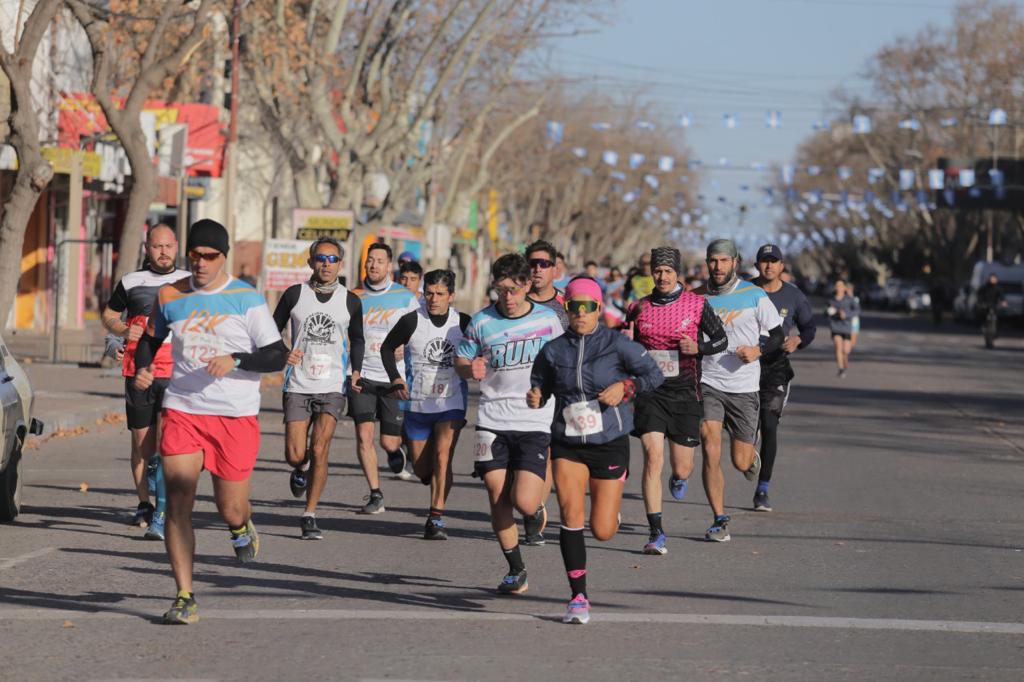Más de 150 competidores participaron de los 12K de Alvear