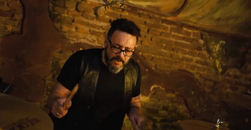 Bin Valencia, el exbaterista de Almafuerte, murió en pleno concierto