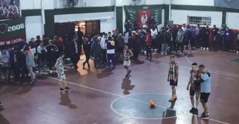 La historia de “La Sub 21”, el equipo de barrio que vive del fútbol: recorren el Conurbano jugando por plata y no pierden nunca