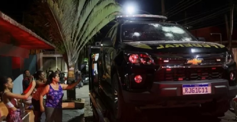Un aliado de Bolsonaro lanzó granadas contra la policía y dejó 2 heridos