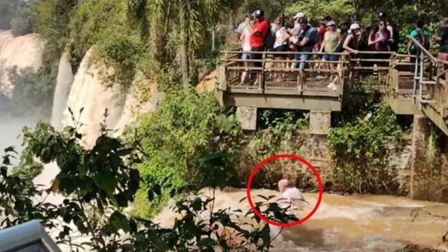 Hallaron el cuerpo del hombre que cayó a las Cataratas del río Iguazú