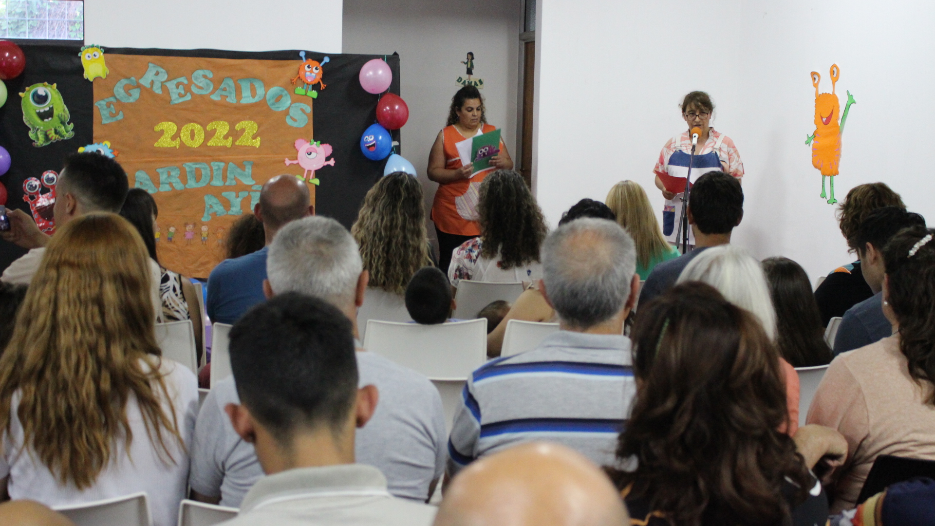 Acto de fin de ciclo en el Jardín Maternal Ayún