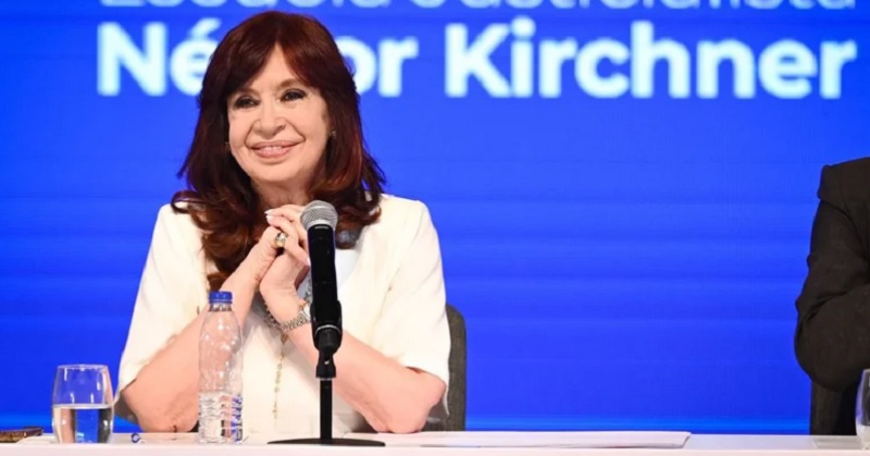 Sin definición electoral, Cristina Kirchner reapareció con fuertes críticas a Javier Milei y el FMI