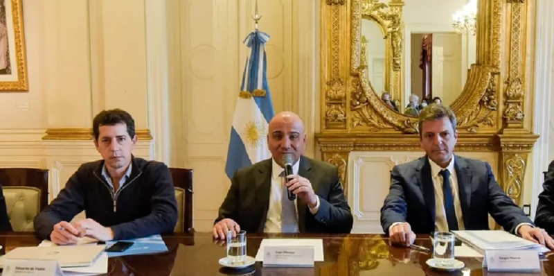 Cristina Kirchner eligió la fórmula Wado de Pedro y Juan Manzur para competir contra Scioli