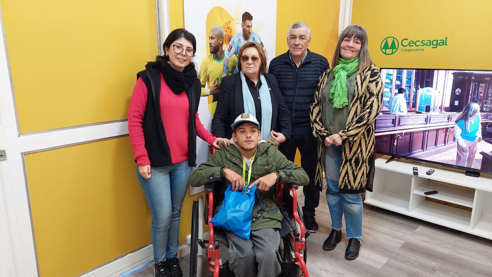 La Fundación Cecsagal colaboró con APID para que un joven pueda tener sus anteojos