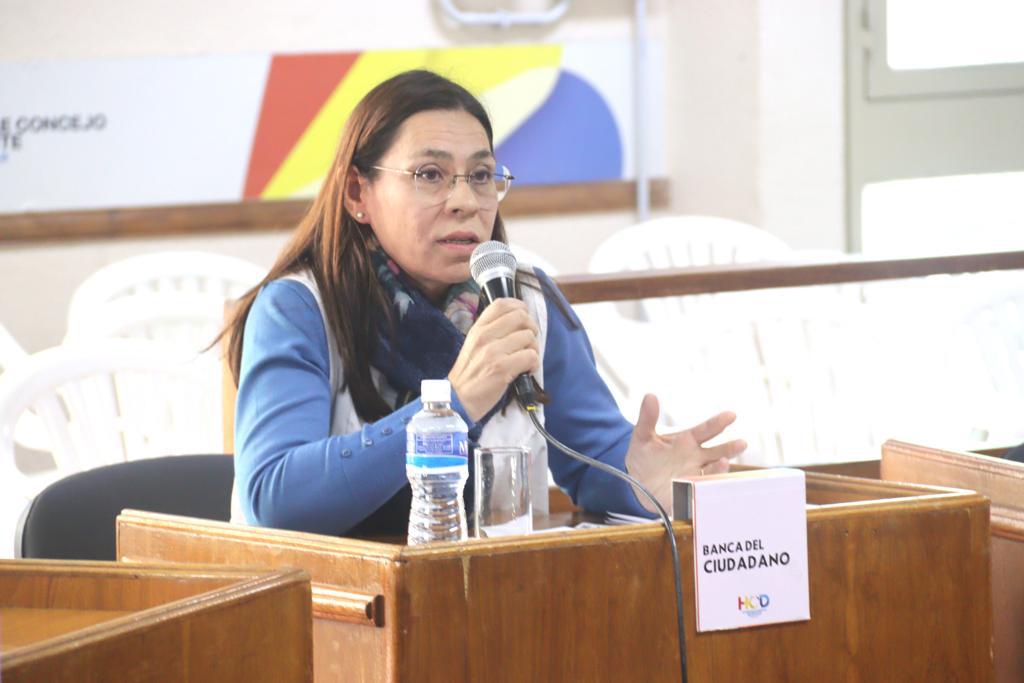 Docentes y alumnos de la escuela Luis Ponce reclamaron por seguridad vial