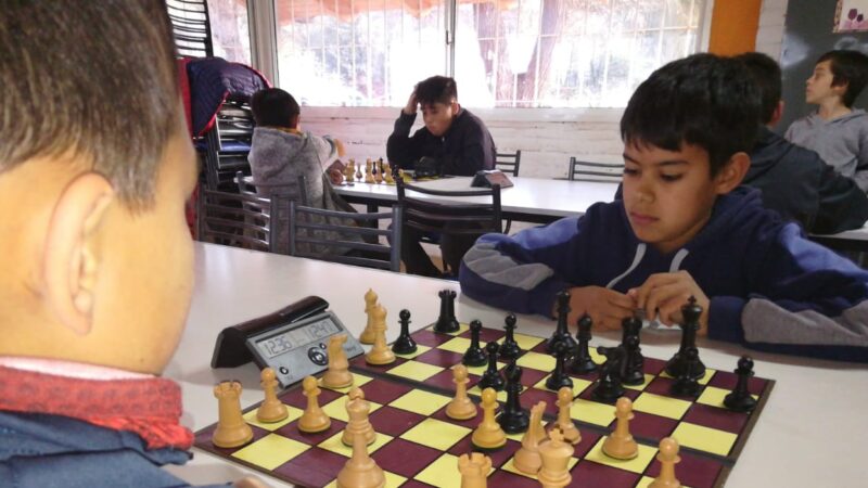 El ajedrez se aplica en las escuelas de Alvear