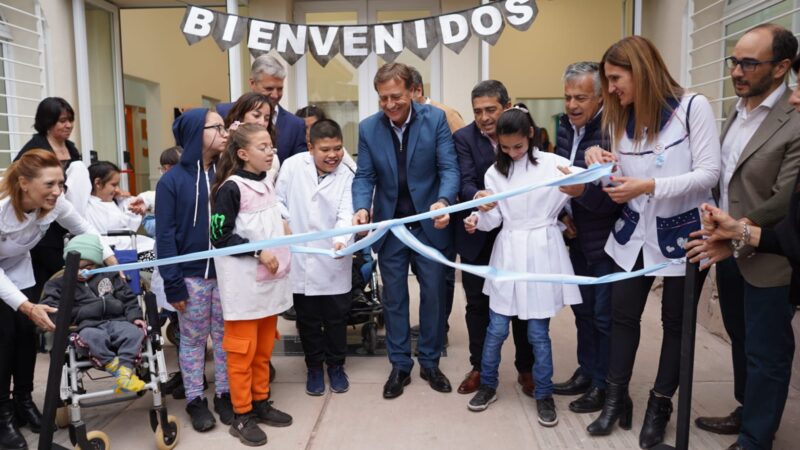 Se inauguró la escuela Ana María Polito de Fiondella en su nuevo edificio