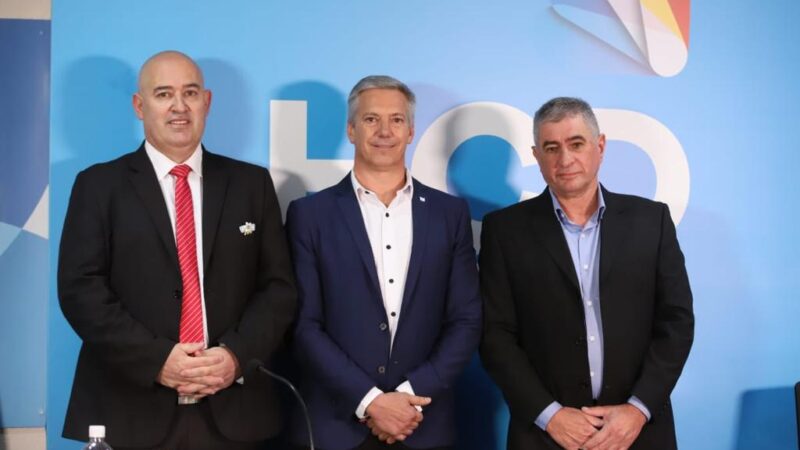 Los candidatos debatieron y hablaron de sus propuestas
